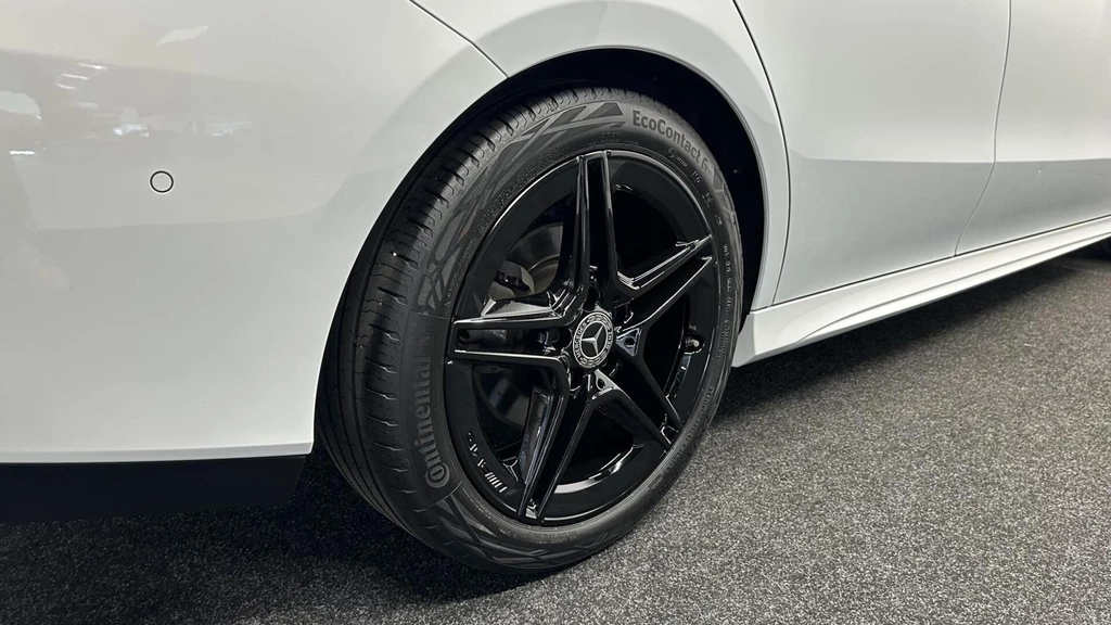 Mercedes-Benz CLA – foto 15