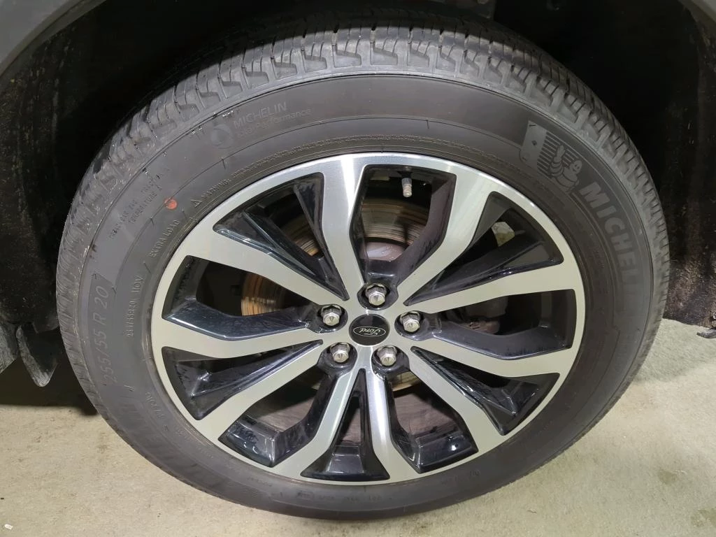 Ford Explorer – foto 11