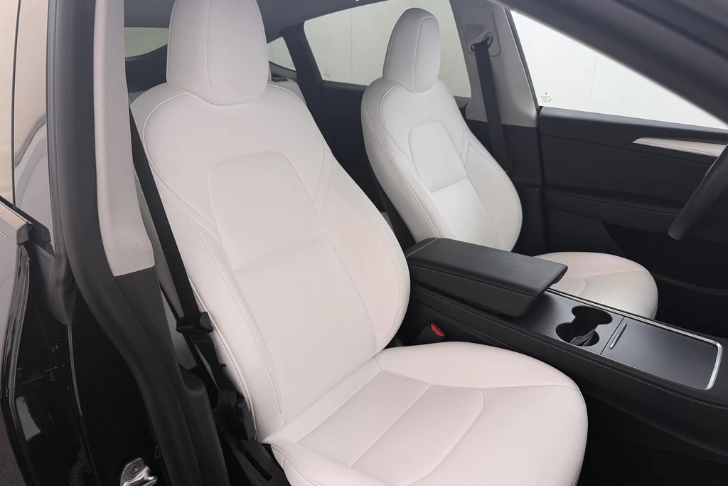 Tesla Model Y – foto 15