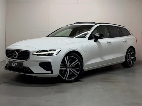 Volvo V60 2.0 T8 Twin Engine AWD R-Design Pano H/K 360° HUD Trekh.