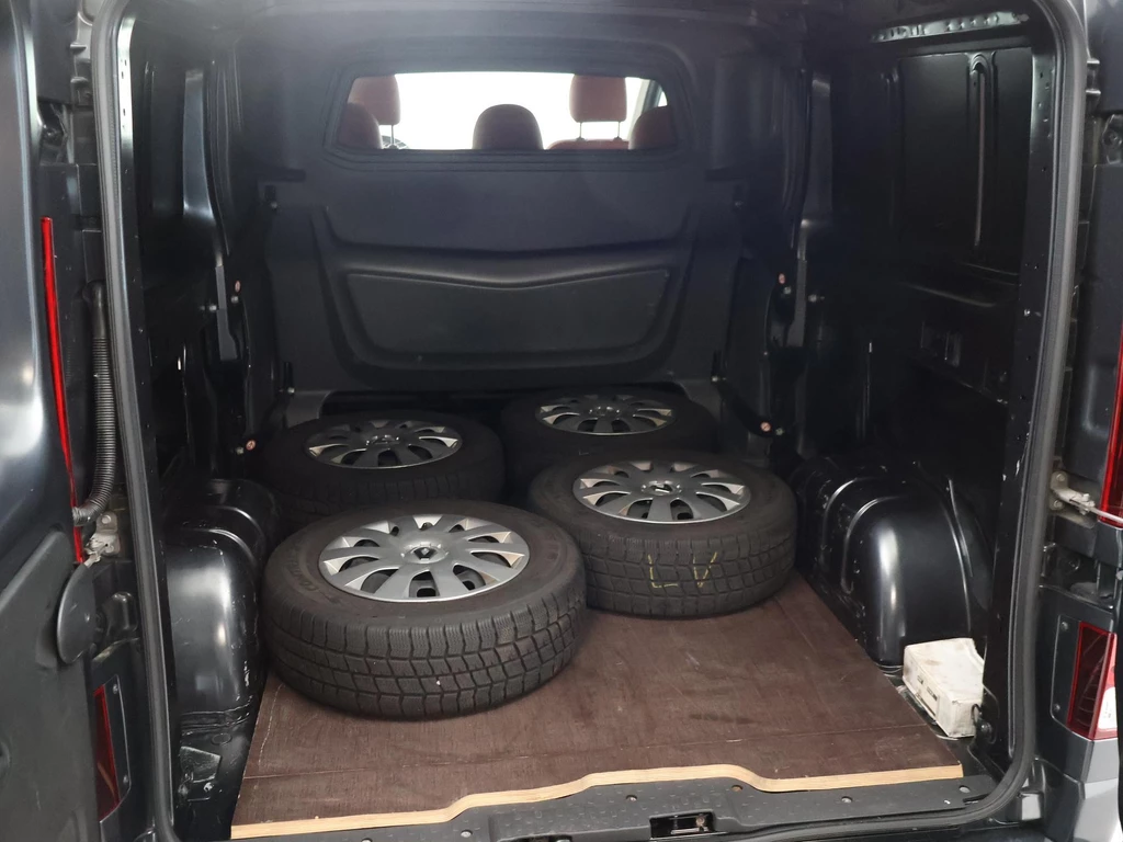 Renault Trafic – foto 14