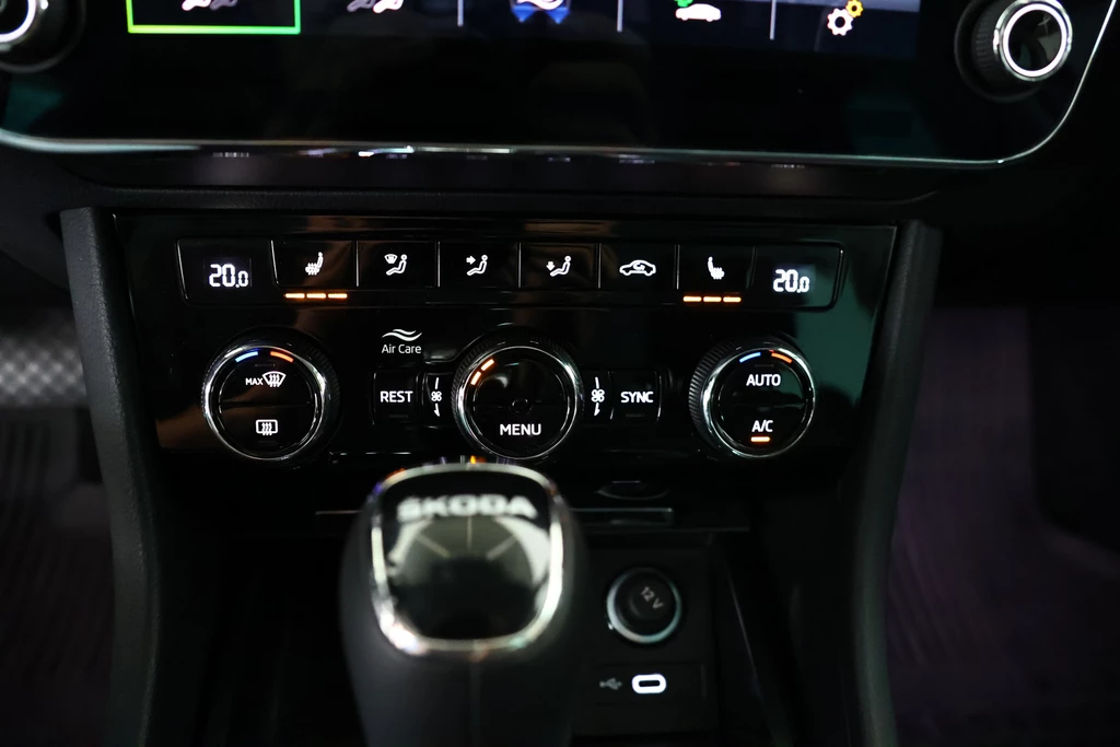 Škoda Superb – foto 33