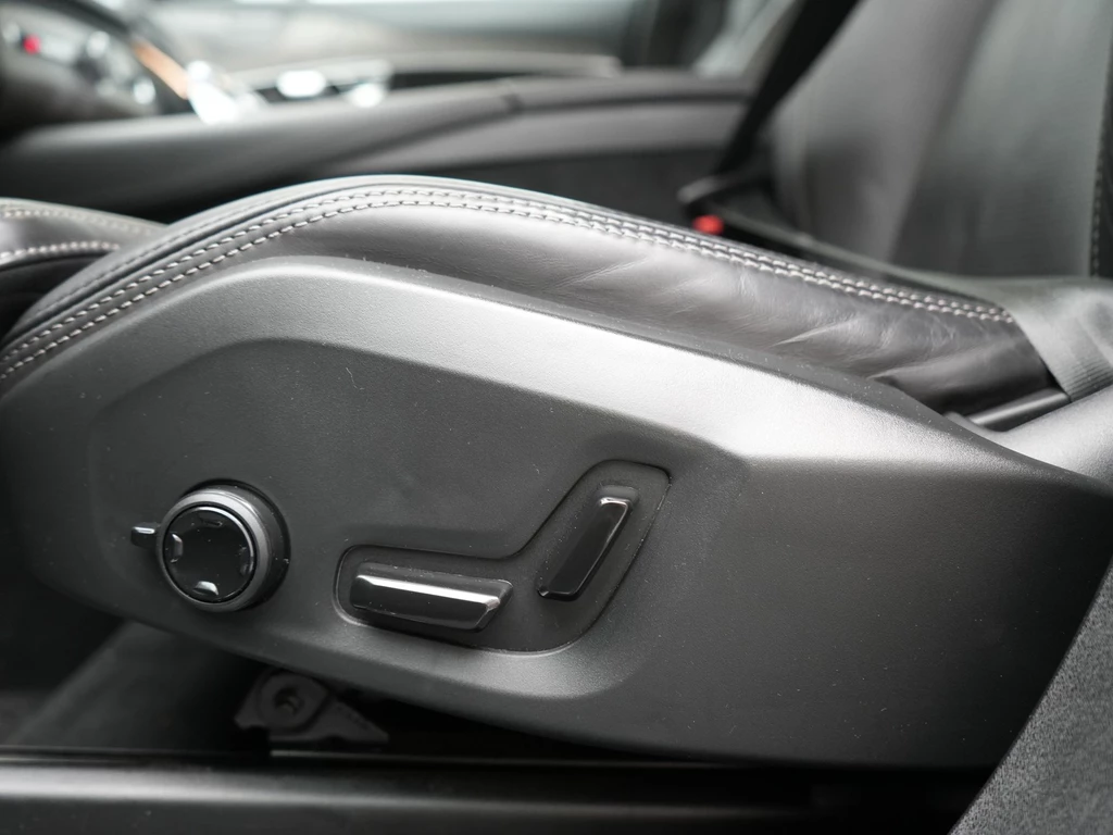 Volvo XC90 – foto 24