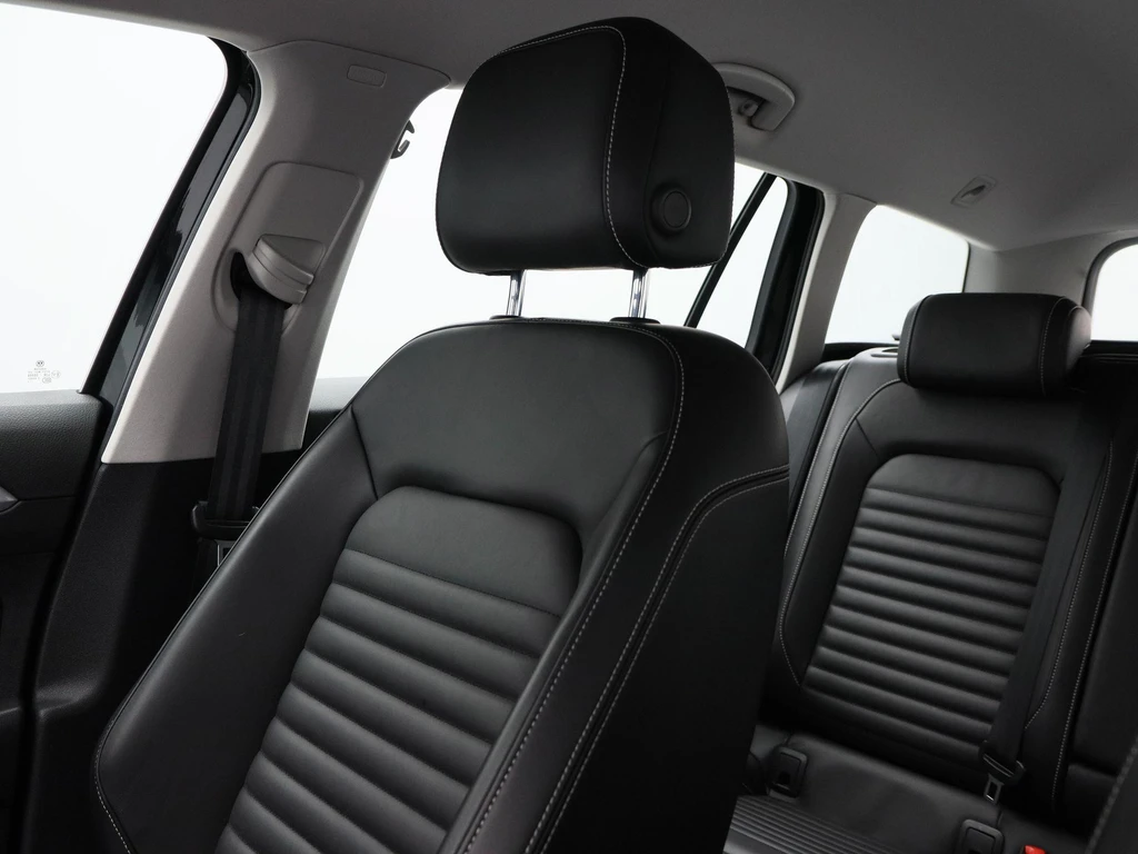 Volkswagen Passat – foto 37