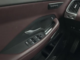 Jaguar E-PACE – thumbnail 23