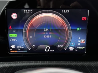 Mercedes-Benz CLA – thumbnail 16