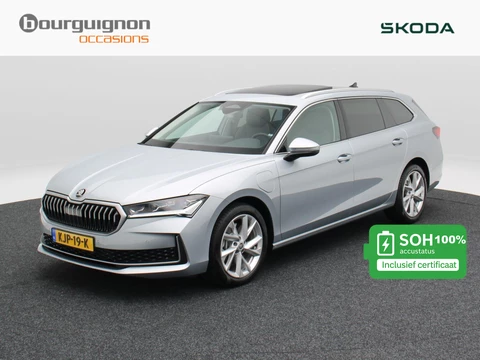Skoda Šuperb Combi 1.5 TSi 204 Pk Automaat PHEV Edition | Stoelverwarming | Adaptive Cruise | Panorama dak | Camera | CarPlay | 18 Inch | 11.775 Km !!