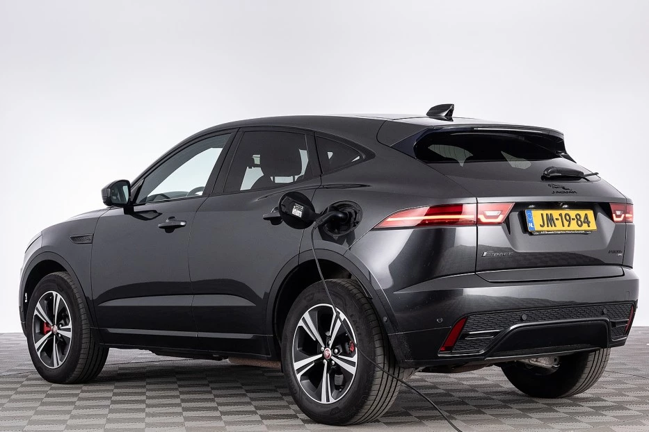 Jaguar E-PACE – foto 3