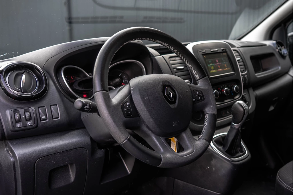 Renault Trafic – foto 12