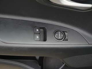 Kia Stonic – thumbnail 17