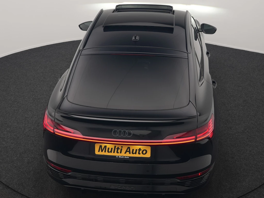 Audi Q8 Sportback e-tron – foto 6