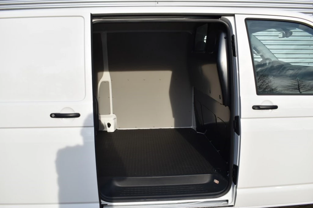 Volkswagen e-Transporter – foto 9