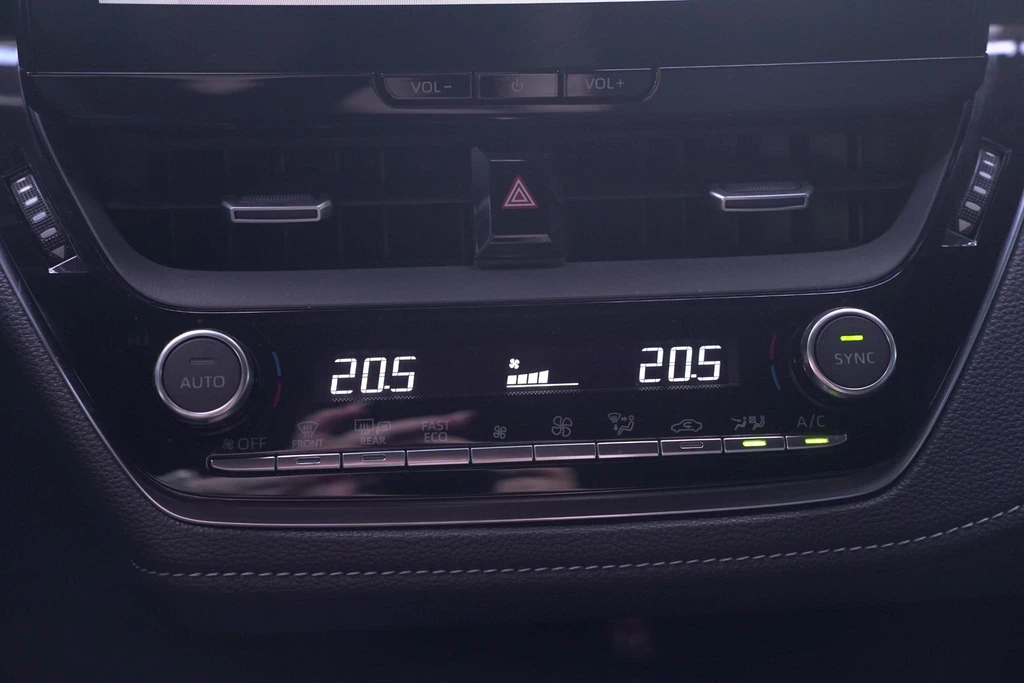 Toyota Corolla Touring Sports – foto 32