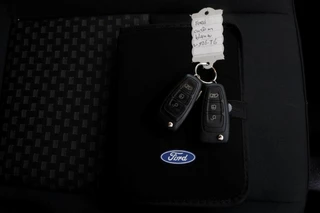 Ford Transit Custom – thumbnail 13