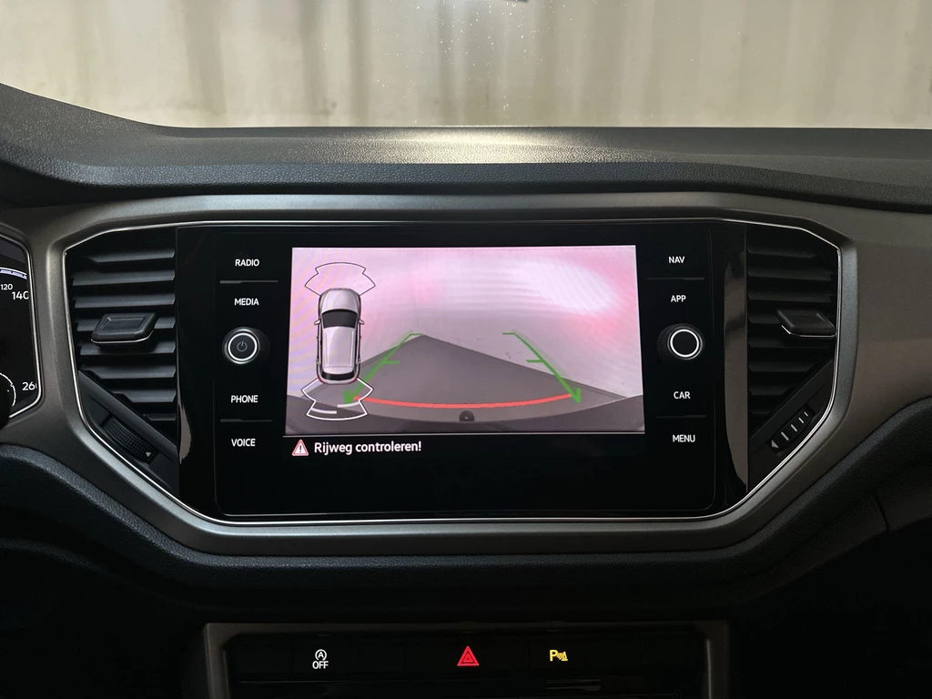 Volkswagen T-Roc – foto 15