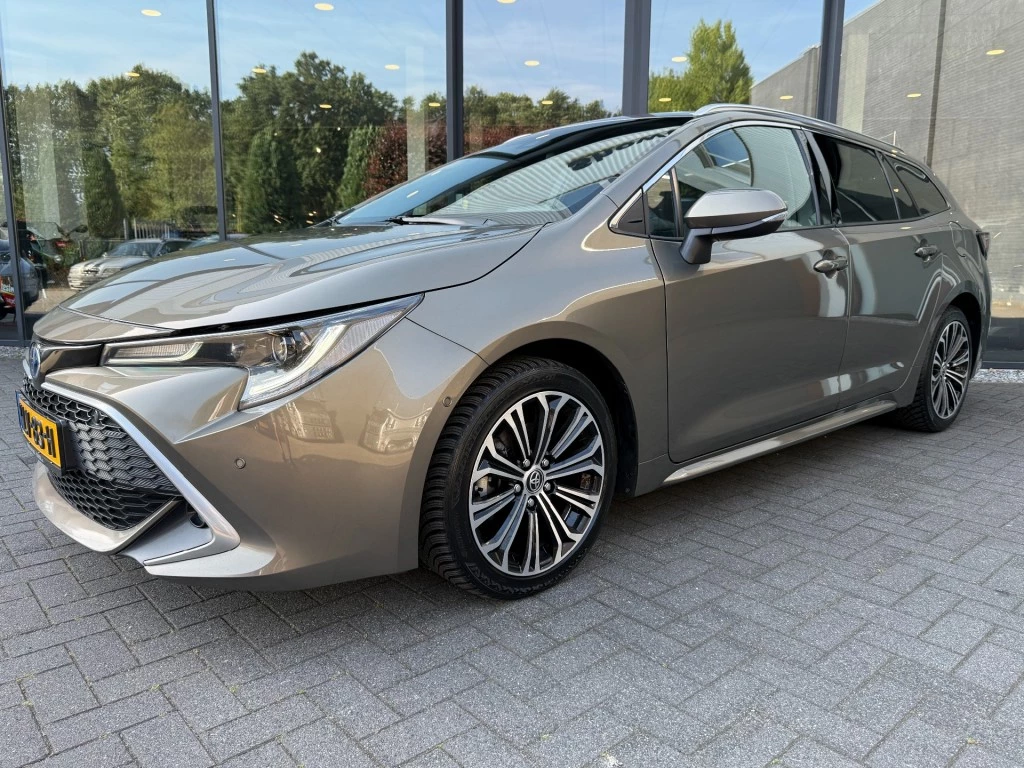 Toyota Corolla Touring Sports – foto 2