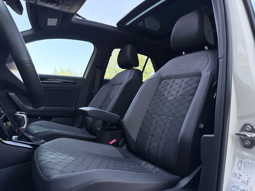 Volkswagen T-Roc – foto 11