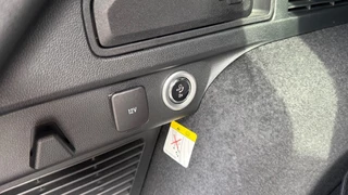 Ford Kuga – thumbnail 27