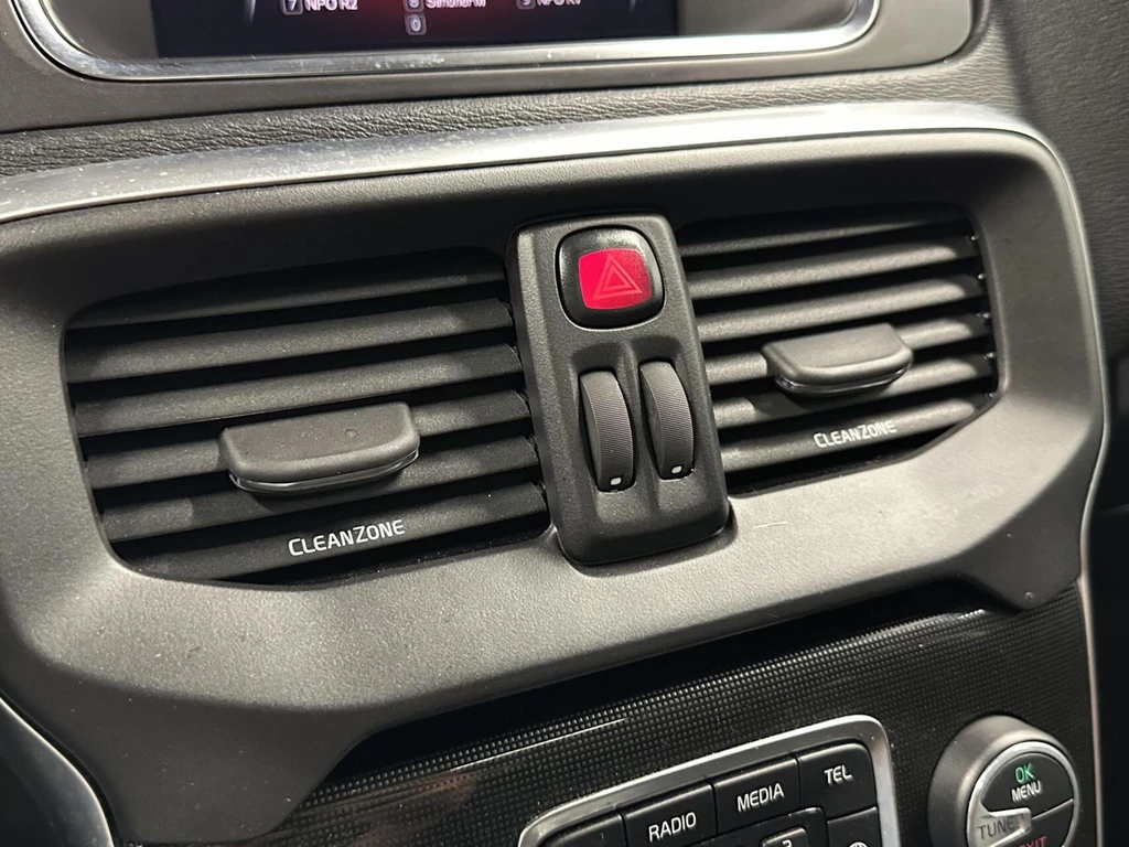 Volvo V40 – foto 38