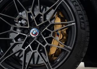 BMW M4 – thumbnail 19