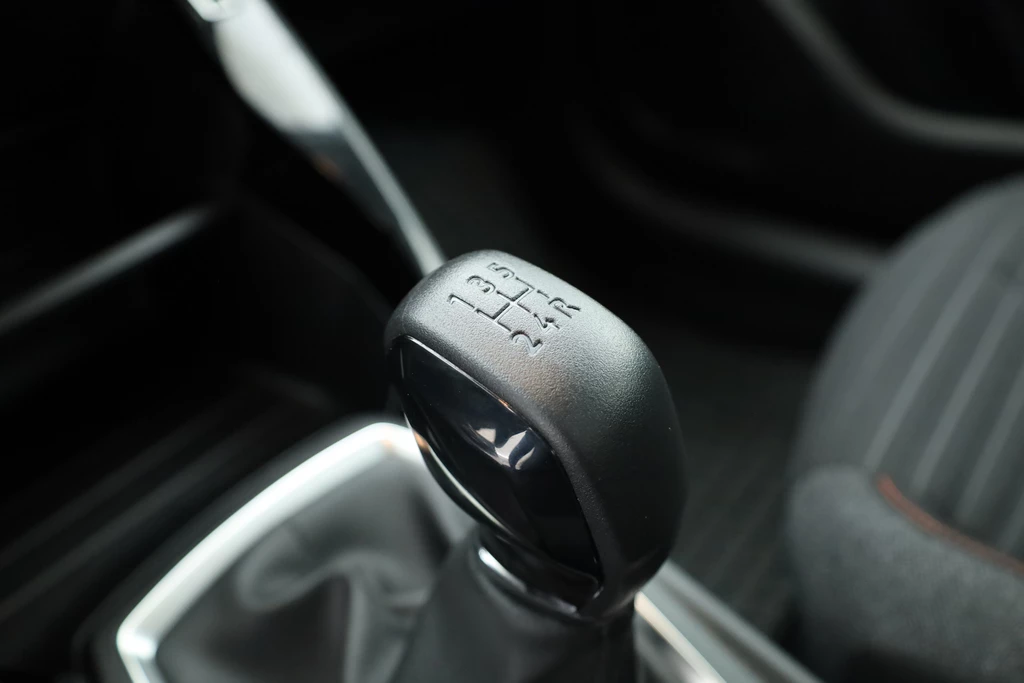 Peugeot 208 – foto 8