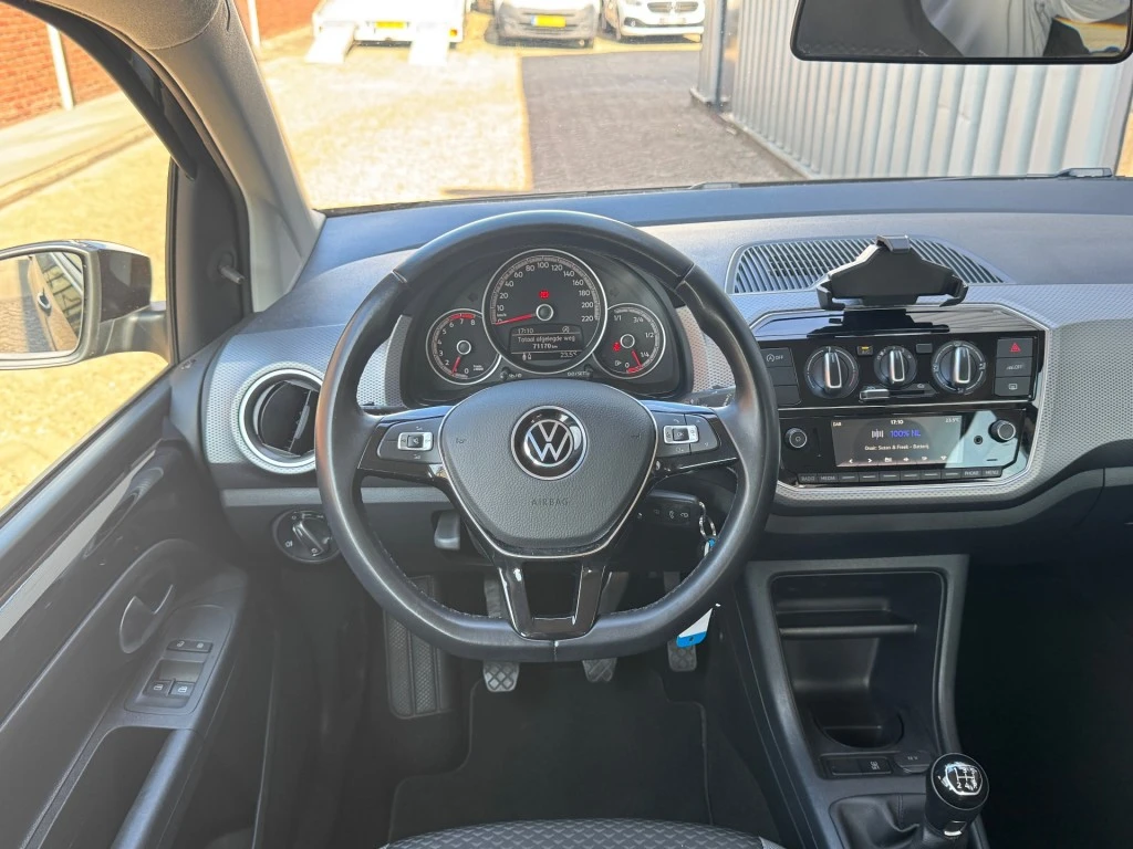 Volkswagen up! – foto 5