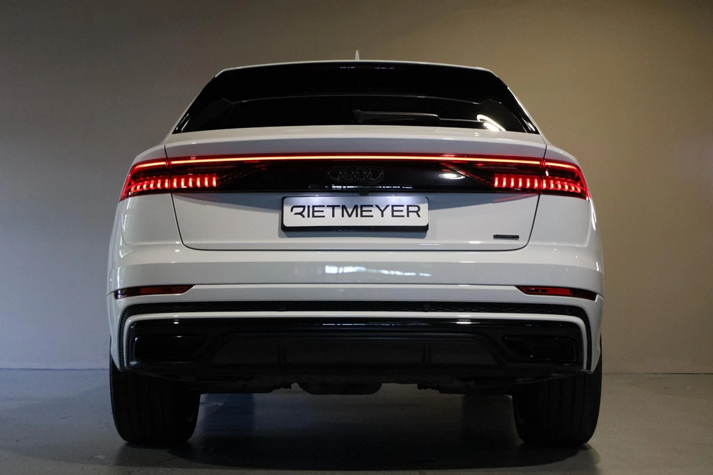 Audi Q8 – foto 6