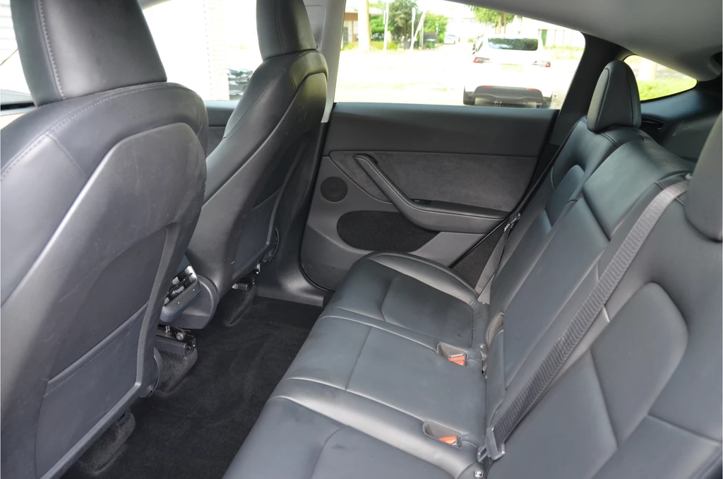 Tesla Model Y – foto 12