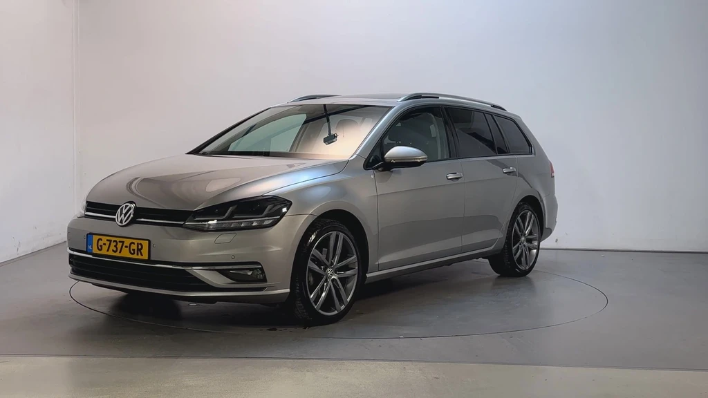 Volkswagen Golf – foto 1