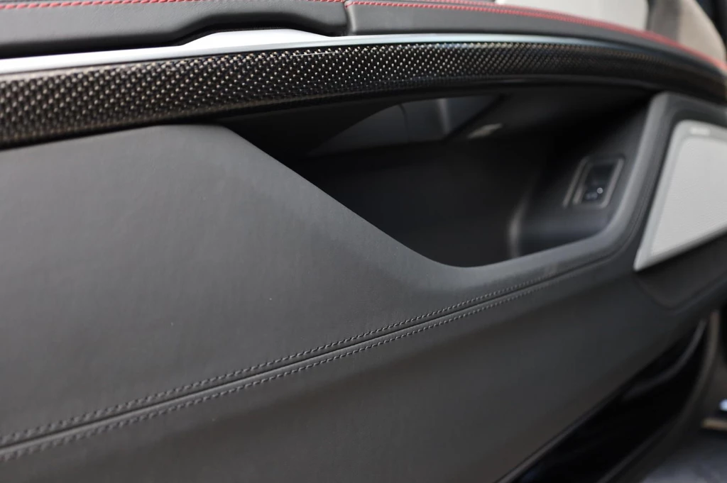 Audi S8 – foto 42