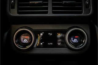 Land Rover Range Rover Velar – thumbnail 17