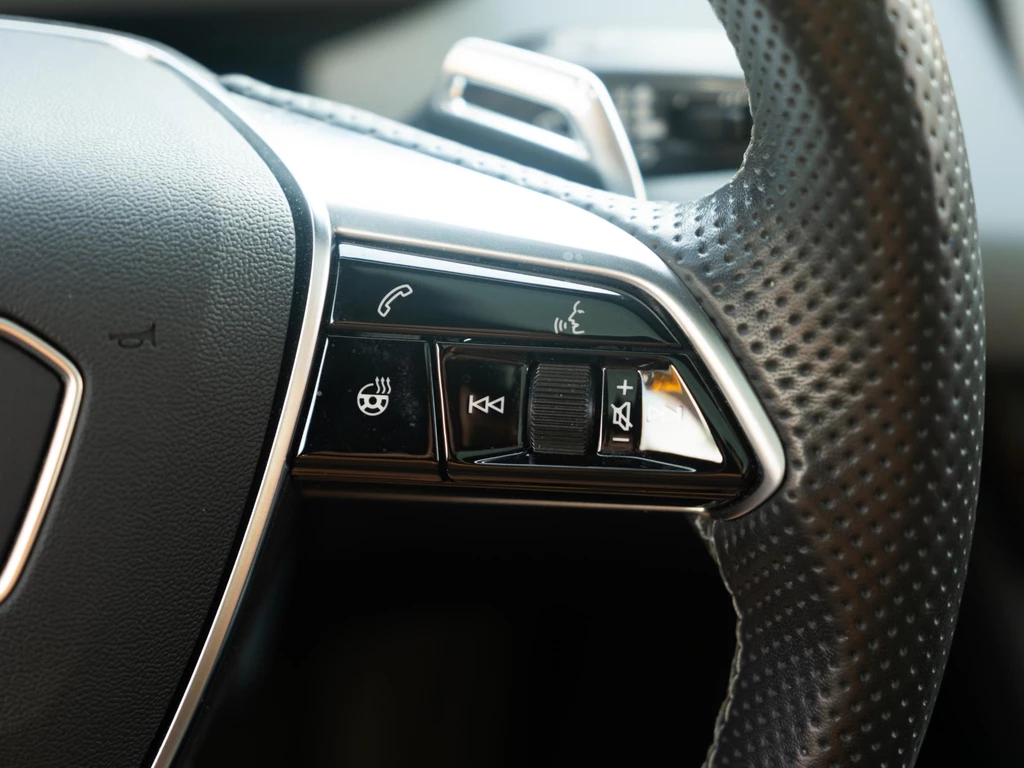 Audi e-tron GT – foto 28