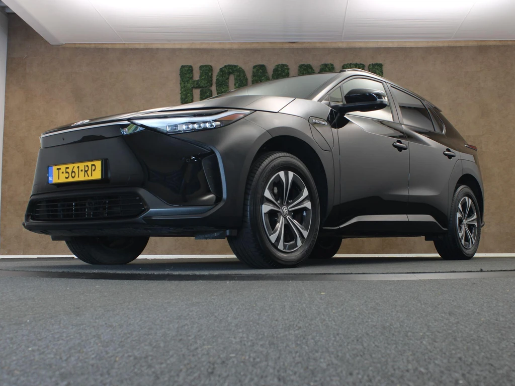 Toyota bZ4X – foto 2