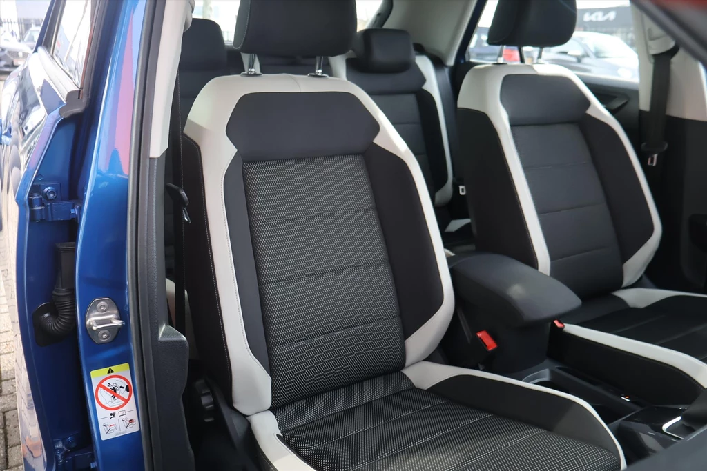 Volkswagen T-Roc – foto 24