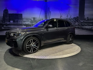BMW X5 – thumbnail 1