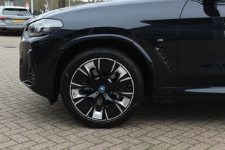 BMW iX3 – thumbnail 12