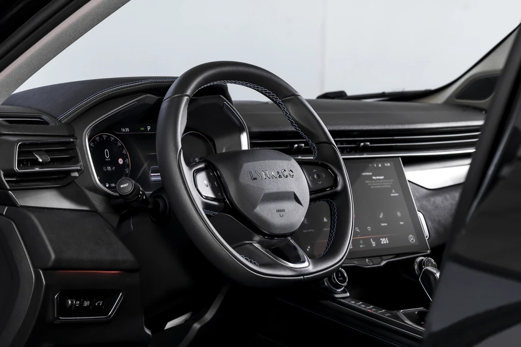 Lynk & Co 01 – foto 21