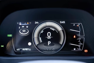 Lexus UX – thumbnail 7