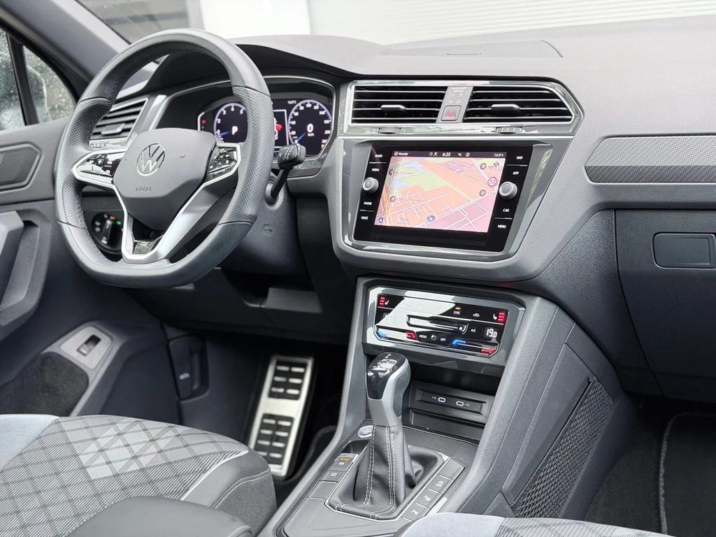 Volkswagen Tiguan – foto 16