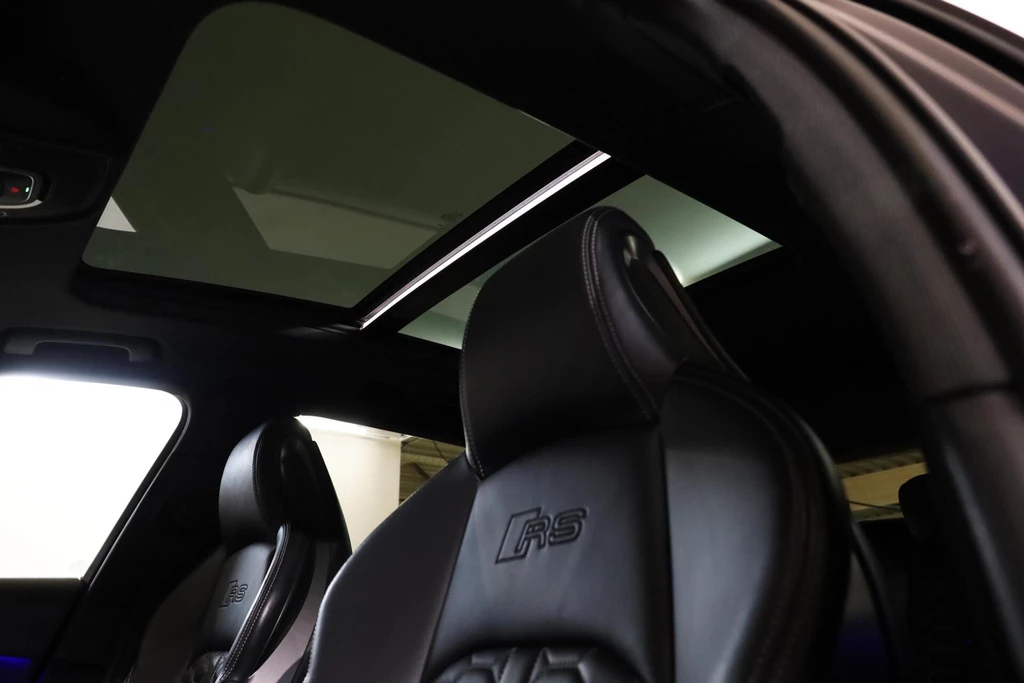 Audi RS4 – foto 16