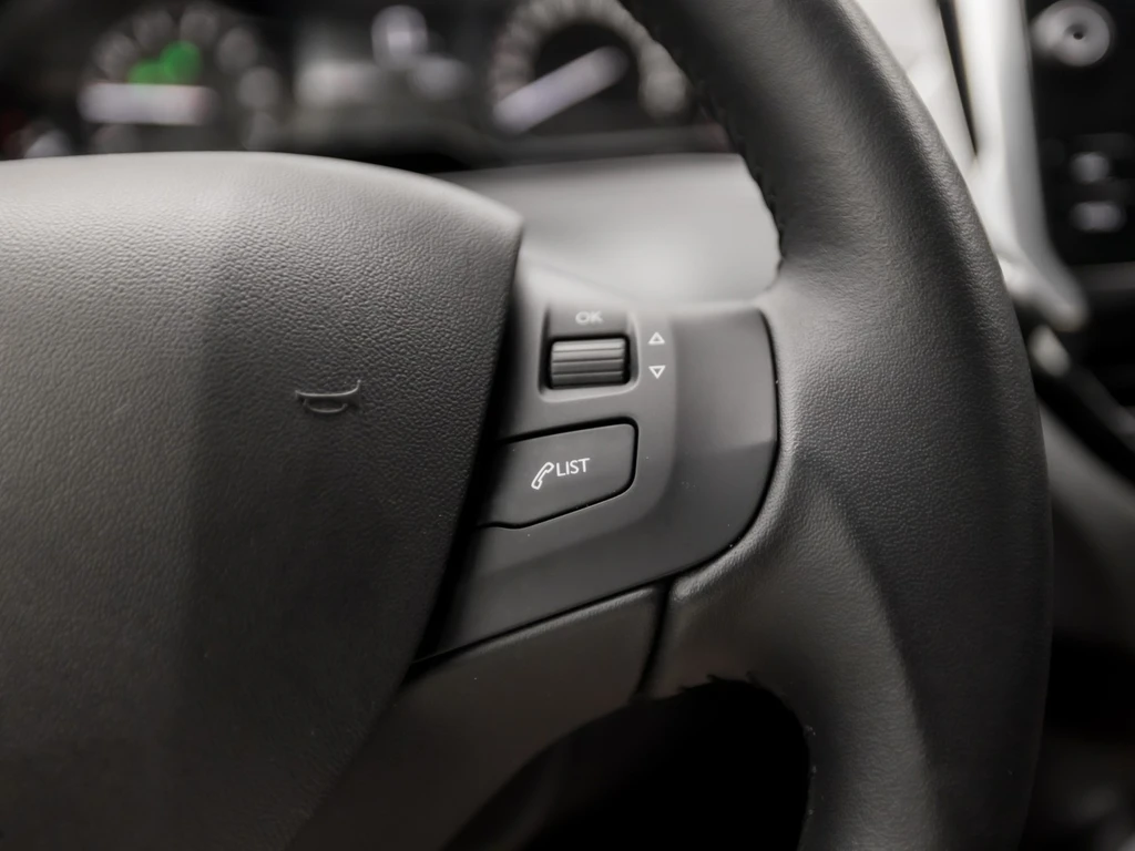 Peugeot 208 – foto 19