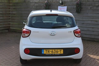 Hyundai i10 – thumbnail 4