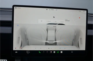 Tesla Model 3 – thumbnail 20