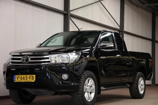 Toyota Hilux – thumbnail 1