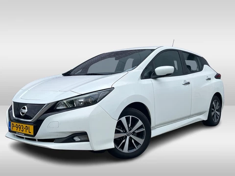 Nissan Leaf Acenta 40 kWh / SoH 87,7% / Camera / CarPlay / 16'' / Keyless / Dodehoek / DAB / ACC