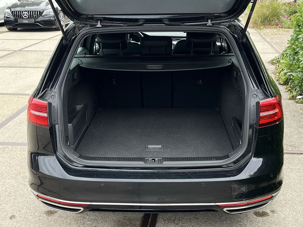 Volkswagen Passat – foto 17