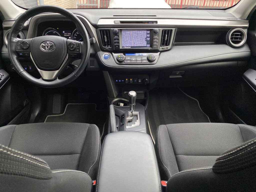 Toyota RAV4 – foto 15