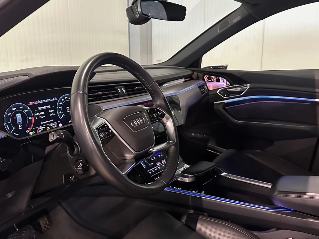 Audi e-tron – foto 9