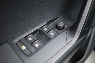 SEAT Ibiza – thumbnail 8