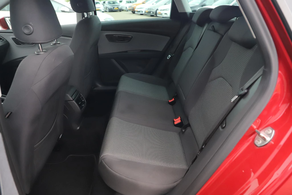 SEAT Leon – foto 7